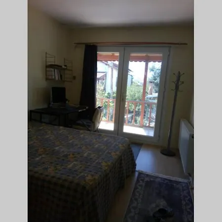 3+1 Guarded Villa, Big Garden, Close To The Beach * Silivri