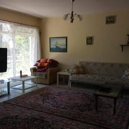 Vila 3+1 Guarded Villa, Big Garden, Close To The Beach Silivri