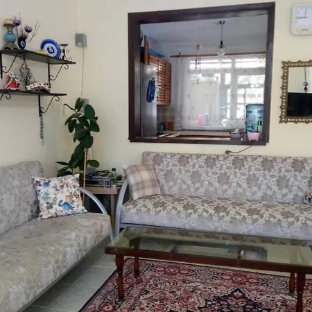 3+1 Guarded Villa, Big Garden, Close To The Beach Vila *
