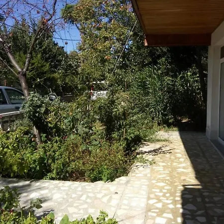 3+1 Guarded Villa, Big Garden, Close To The Beach *
