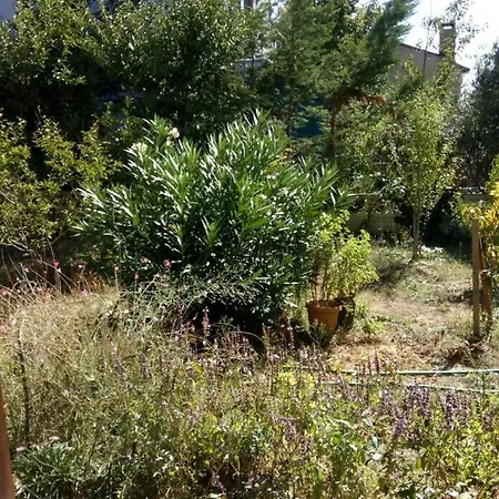 3+1 Guarded Villa, Big Garden, Close To The Beach